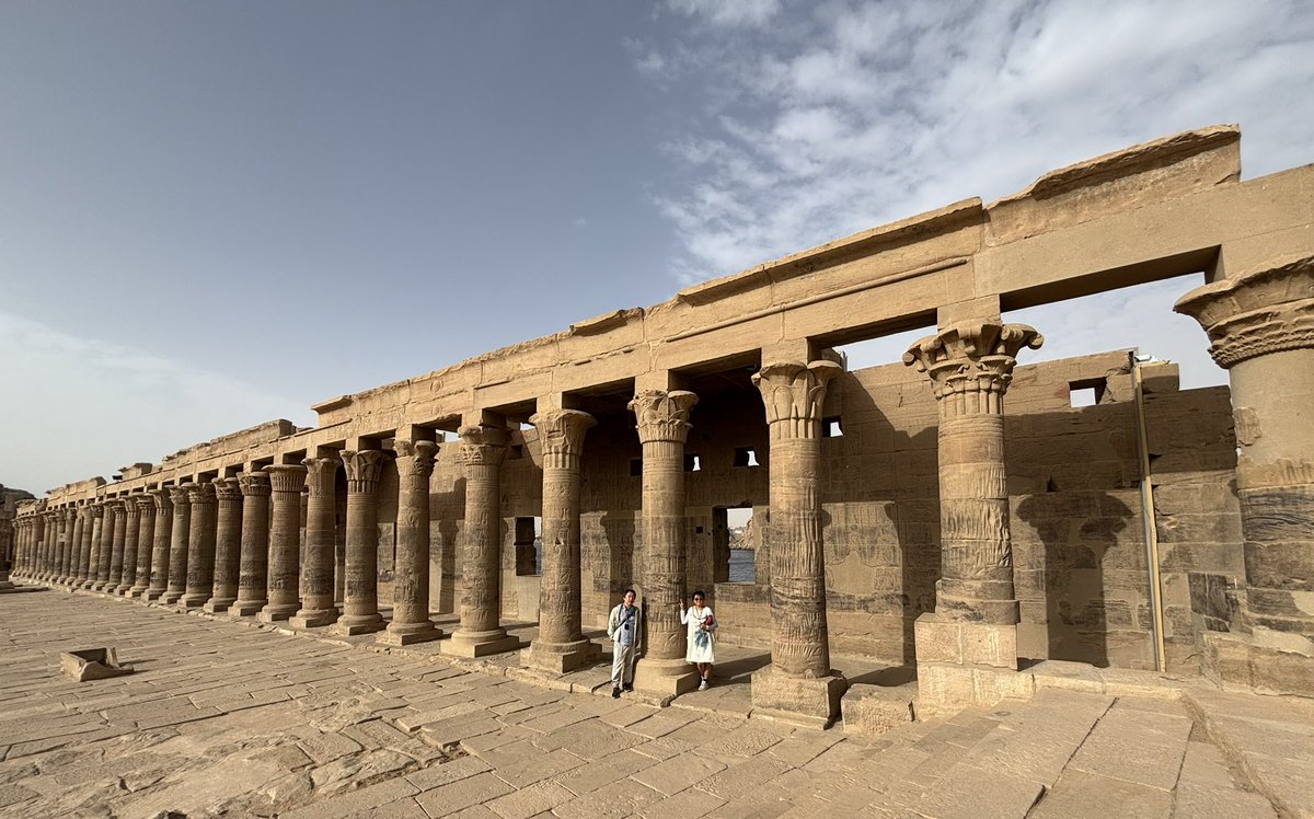 jiaicho's tweet photo. Temple of Philae, flooded in early 1900s with the construction of Aswan Low Dam.  Luckily before the construction of the Upper Dam, it was moved to a higher ground.  The temple was dedicated to Isis, the goddess of magic &amp; wisdom.  Cleopatra VII frequented the temple. https://t.co/nsftuMpgsG