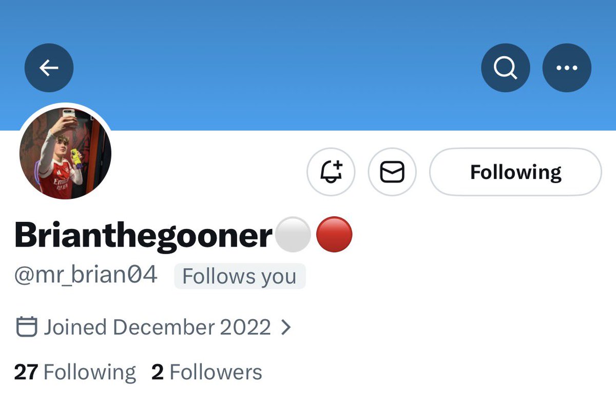 MO8afckor tweet media