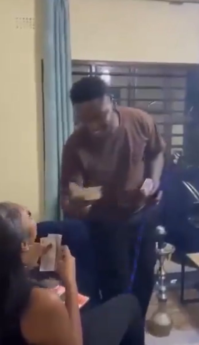 MaHn ShLatT tweet media