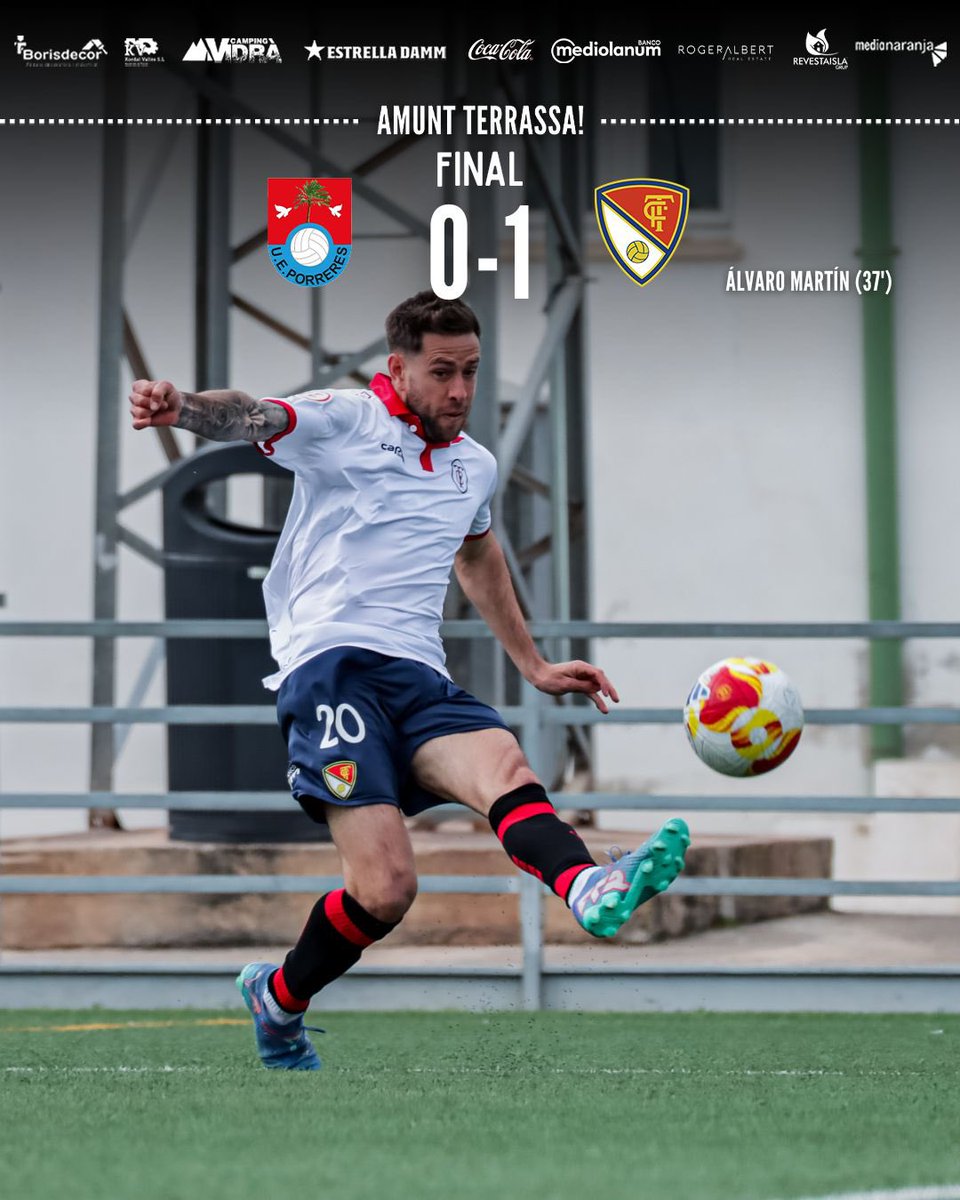 TerrassaFC's tweet photo. 𝗙𝗜𝗡𝗔𝗔𝗔𝗔𝗔𝗔𝗟‼️ 

🎉 TERCERA VICTÒRIA CONSECUTIVA EGARENCA‼️

🔒 NOVA PORTERIA A ZERO I ➕3️⃣ PUNTS AL CAMP DE LA #UEPORRERES‼️

🚀 I LA PRIMERA RATXA DE 3️⃣ TRIOMFS SEGUITS A #SEGUNDAFEDERACIÓN DES L’ABRIL DEL 2️⃣0️⃣2️⃣4️⃣‼️

⚽ @Alvaro_Martin00 (37')‼️

🙌 AMUNT #TERRASSA! 🙌 https://t.co/ia2HNQ8Z5M