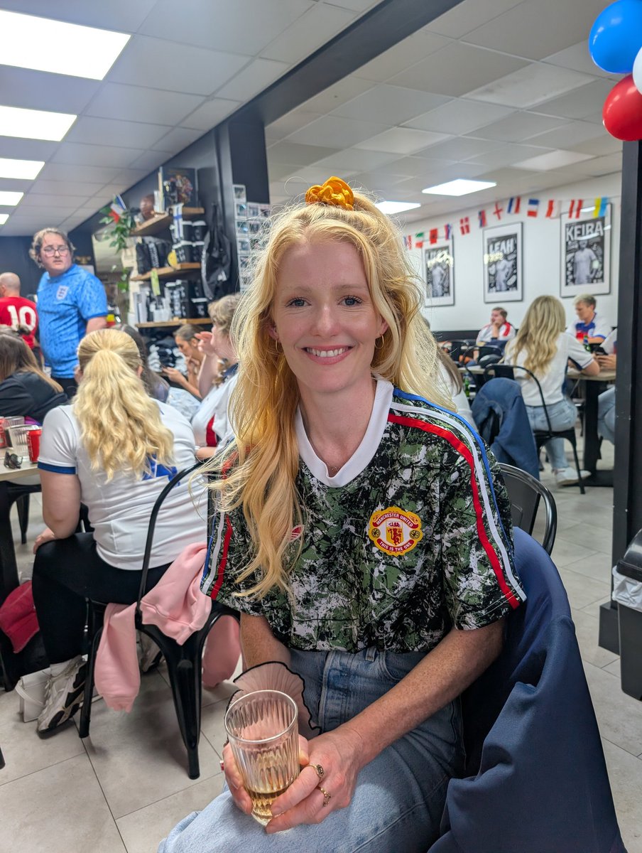 SalfordMe2023's tweet photo. Best dressed woman in Manchester😘

Three points today please lads 😎 https://t.co/sIlf8z4v6j