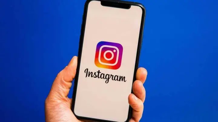 aguskoerniawan's tweet photo. Meta akan menghentikan fitur end‑to‑end encryption pada Direct Message Instagram mulai 8 Mei 2026. Meta mengungkapkan alasan utama penghentian fitur ini adalah rendahnya tingkat penggunaan.

#Meta #Instagram #DirectMessage https://t.co/r8GGIg6eFa