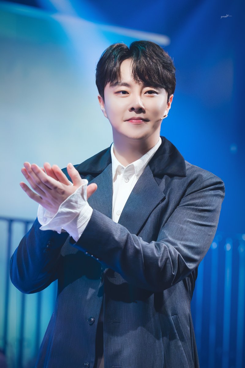 260314 밤 뮤지컬 너를 위한 글자 커튼콜
#최민우 도미니코