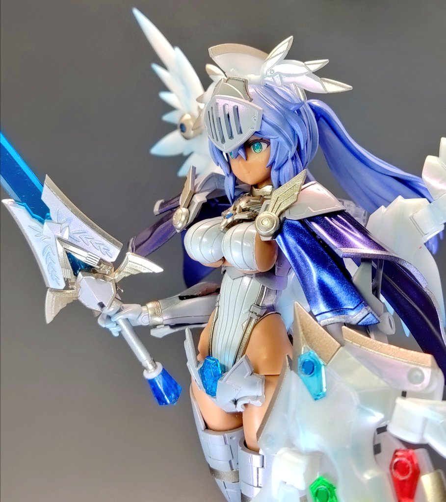 tomo03110209's tweet photo. 【ルーンナイト セスティエ (ヴァルキリーフォーム)】
　天馬のブローチの力で新たなる姿にランクアップ！
大魔法剣セイクリッドと4大属性(火・水・風・土)のエレメントコアが埋め込まれたルーンシールドを装備。
(1/4)
#第3回30MS選抜オーディション https://t.co/waZQNGczX0