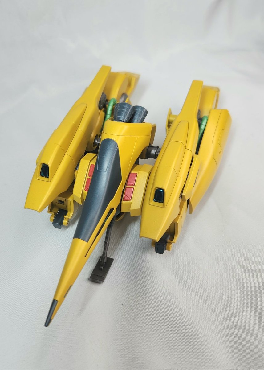 REDFRAMEP02's tweet photo. #ガンプラ　#HGUC
#Zガンダム
HGUC 1/144 MSA-005 メタス
完成しました。
今回は友人から貰ったジャンク品を修理、全塗装しました。
パーツ欠品や修理がきちんとできて良かったです。 https://t.co/96jaBdXELY