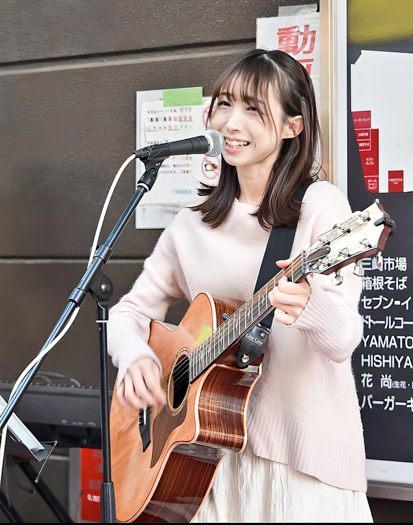 1048segurin's tweet photo. 2026/03/15 Sun.
#ayakaLABO さん
in 川崎銀座街バスカー
以前から気になっていましたが、
優しくほっとさせてくれる笑顔と
素敵な楽曲に心が弾むよう♪
物販にお邪魔して
初めてお話させてもらうと、
意外な共通点もあって
嬉しい出会いとなりました(*´ω`*) https://t.co/waeVdIUCJz