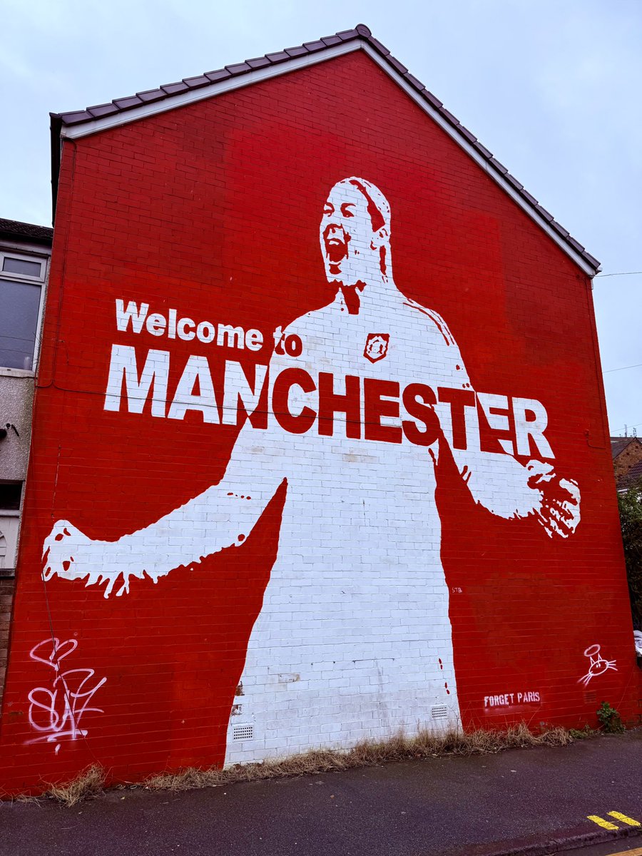 simon renwick tweet media