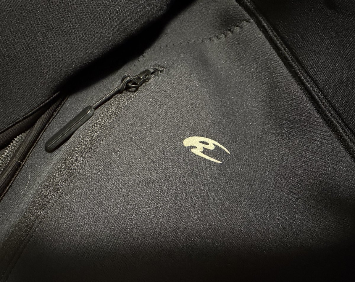 めにほび tweet media