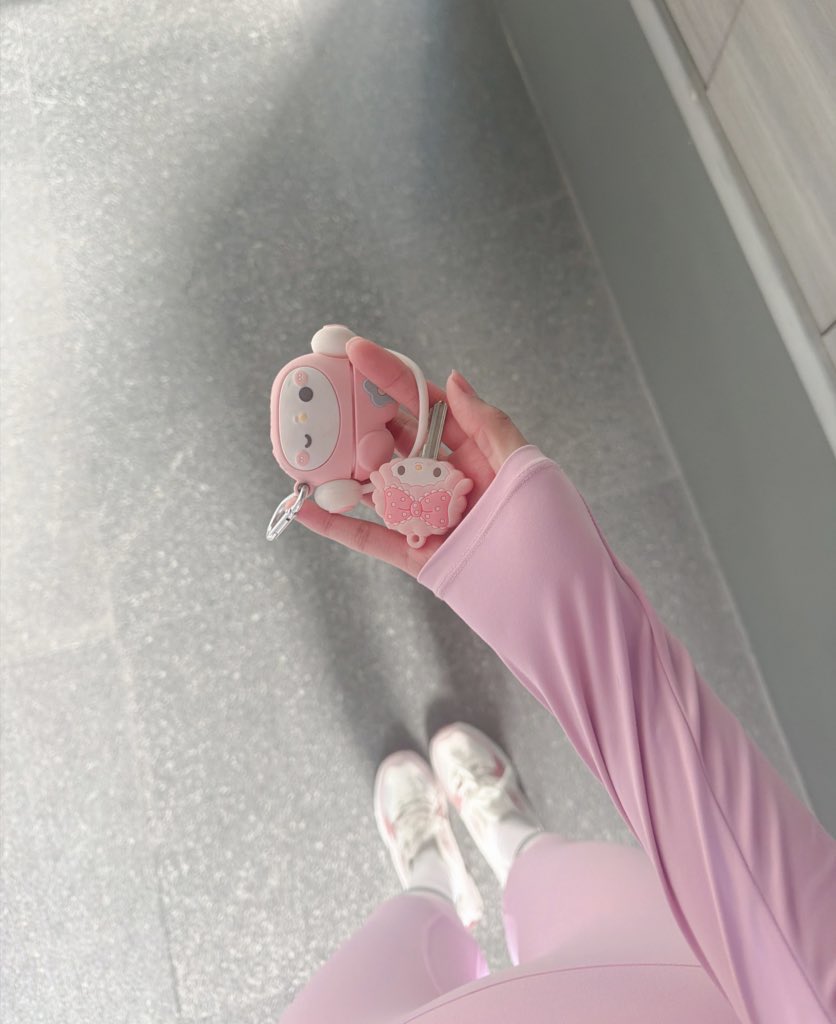 고은 tweet media