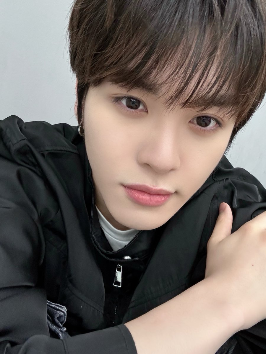 후후😎

#EPEX #이펙스 #AMIN #아민