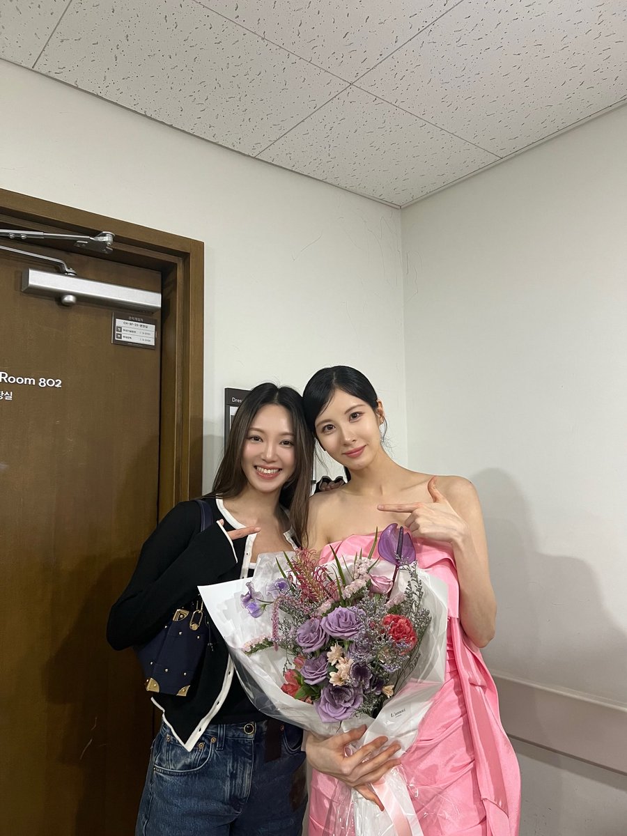 화수은화 tweet media