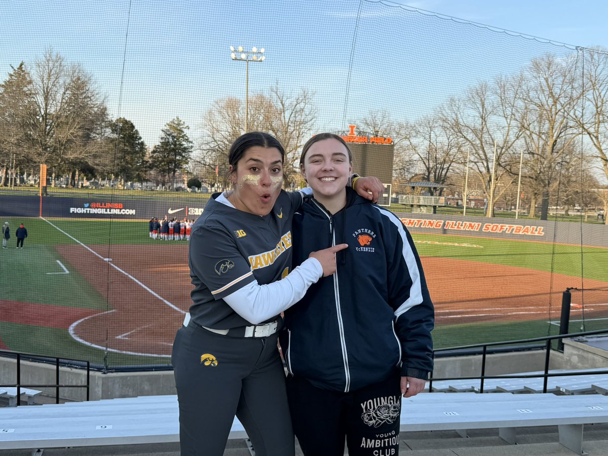 Leah McKenzie tweet media