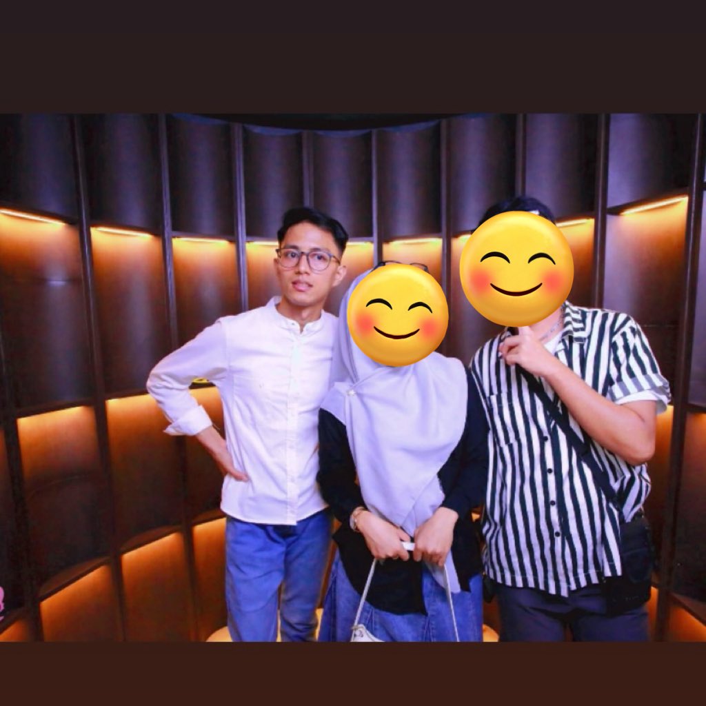 bunga tanpa akar tweet media