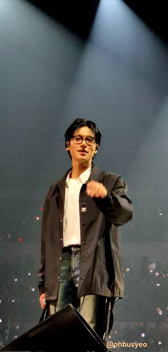 ohbusyeo's tweet photo. sharing with you some snaps 🤍

#ATEEZ #WORLD_TOUR #In_Your_Fantasy #에이티즈 #InYourFantasy_MNL https://t.co/lRHKemVRd7