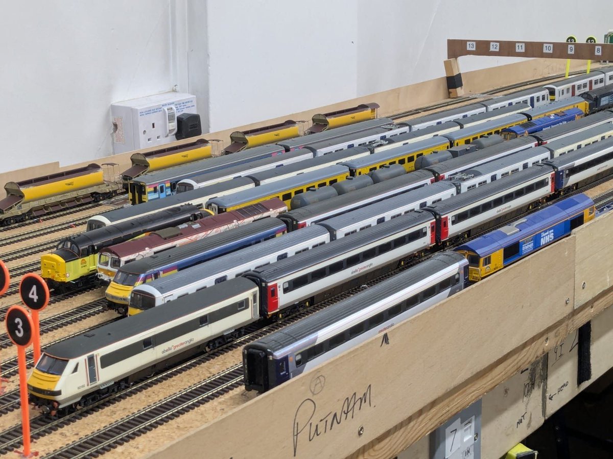 Model Railway Club tweet media