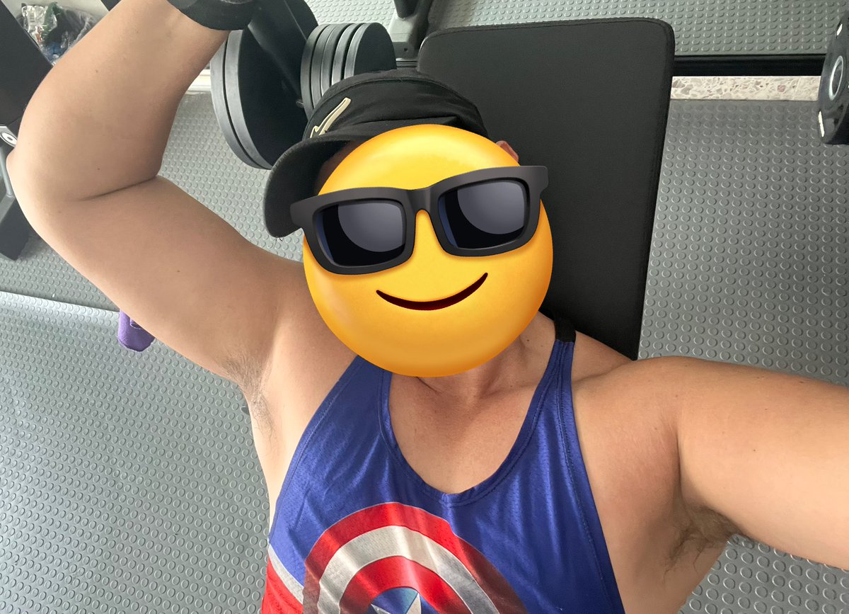 Puppy_Xolo tweet media