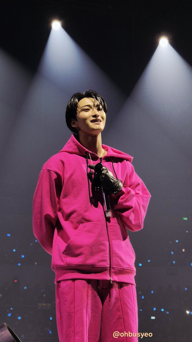 ohbusyeo's tweet photo. until next time @ATEEZofficial ✨️ https://t.co/xYVh9B4j9Q