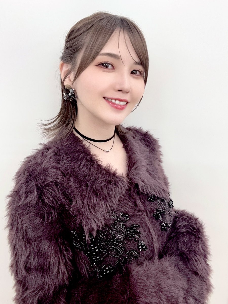 kitoakari_1016's tweet photo. リリイベ、オンライントークもありがとうございました！🌟
あっという間ですが、いつも会いに来てくれる方、いつもはなかなか会えない方ともお喋りできて楽しかったです☺️✨
またお話しできますように！ https://t.co/4M6xr6atEd
