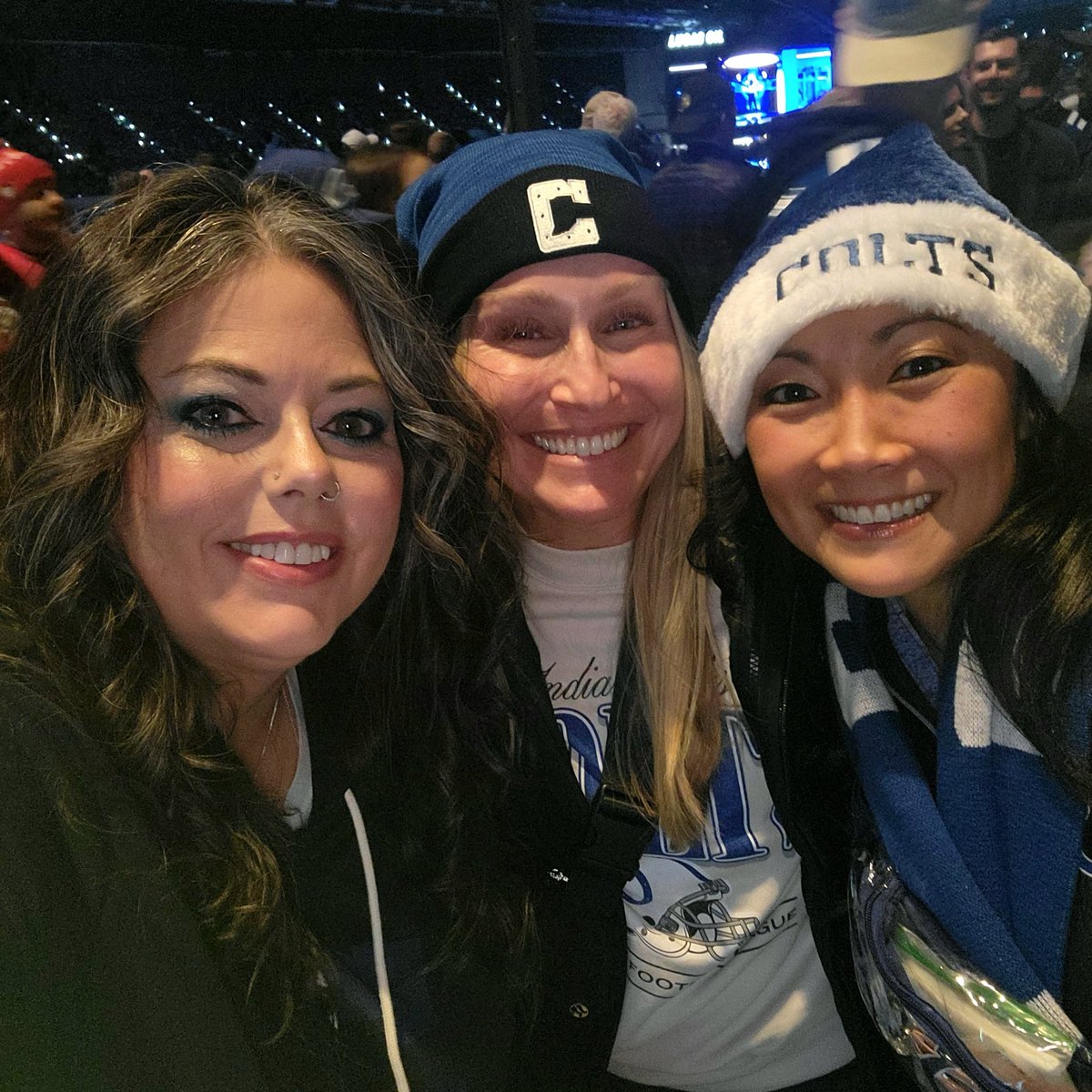 Heidi ☀️🌙✨ tweet media