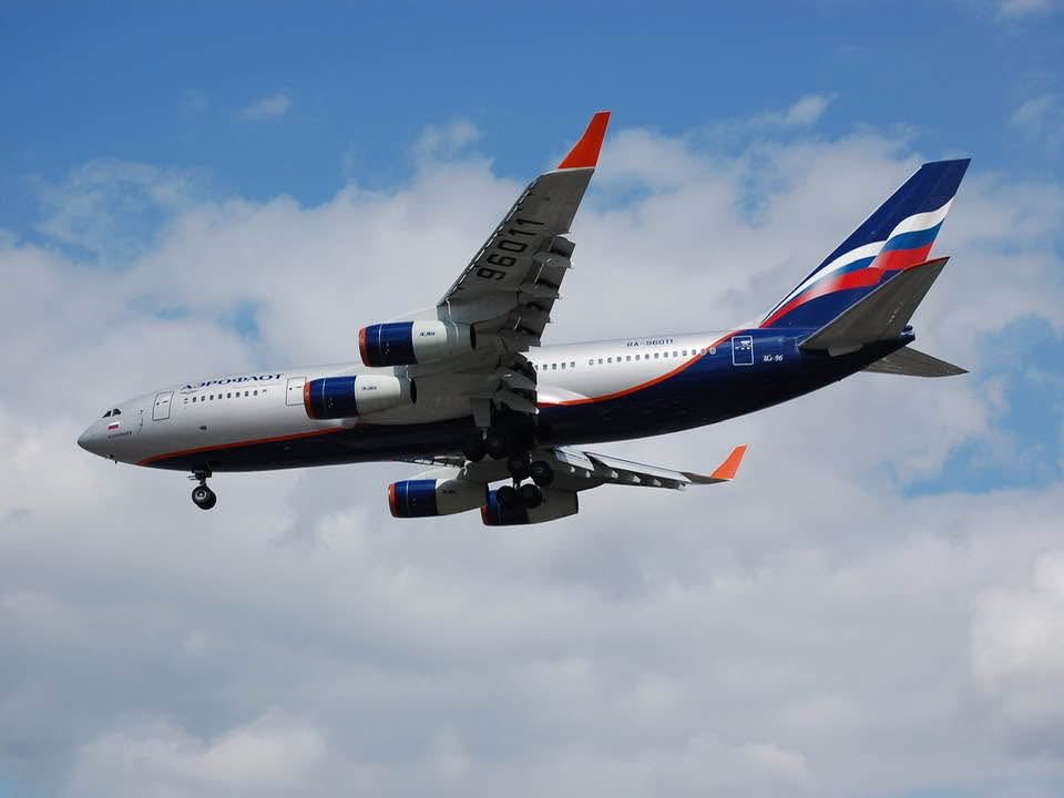 n194at's tweet photo. Аэрофлот
Ilyushin IL-96 RA-96011
LHR/EGLL London Heathrow Airport
Date: 2007
Photo credit Peter Barford
#AvGeek #Aviation #Airline #AvGeeks
#Ilyushin #IL96 #Aeroflot #LHR #London #Heathrow @HeathrowAirport 🇷🇺 https://t.co/QrUAQim5Mr