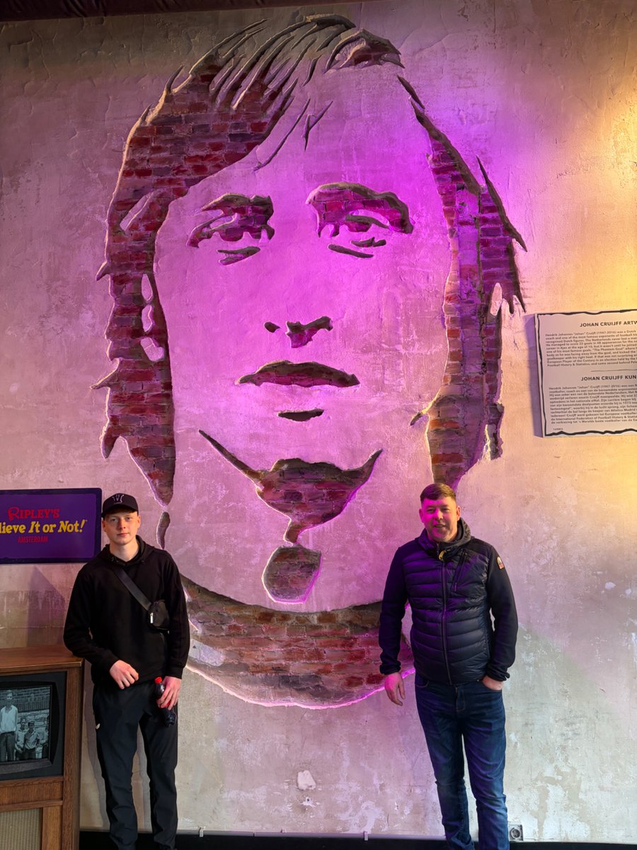 Elliot Wright tweet media