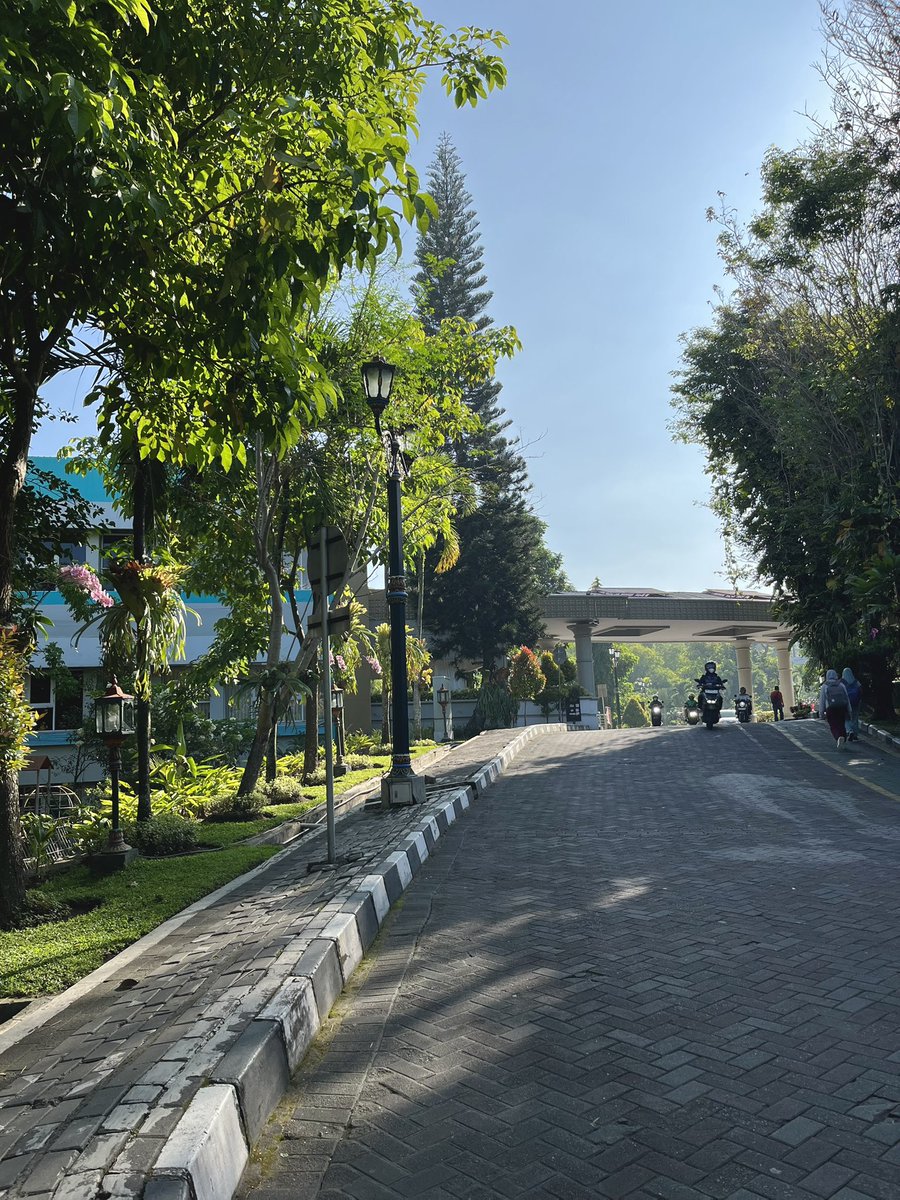 whoinside tweet media