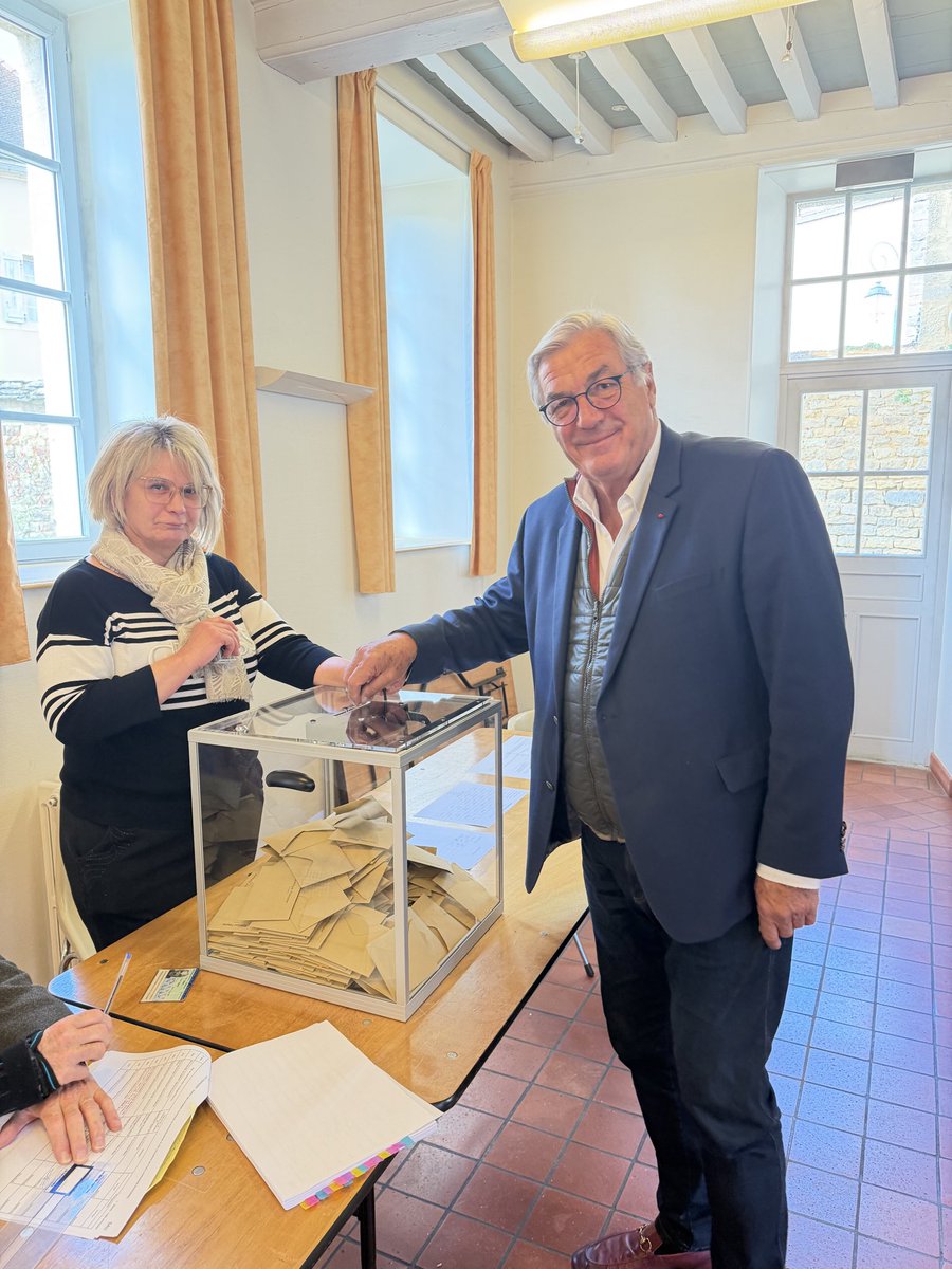 Sauvadet's tweet photo. 🗳️ J’ai voté ce dimanche à #Vitteaux.
#Municipales2026 https://t.co/yW1AHZqz5s