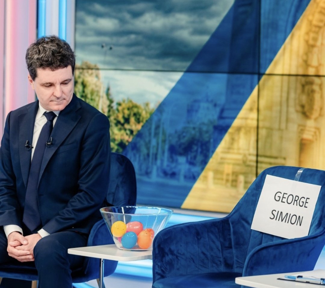 Adi Adrian C. tweet media