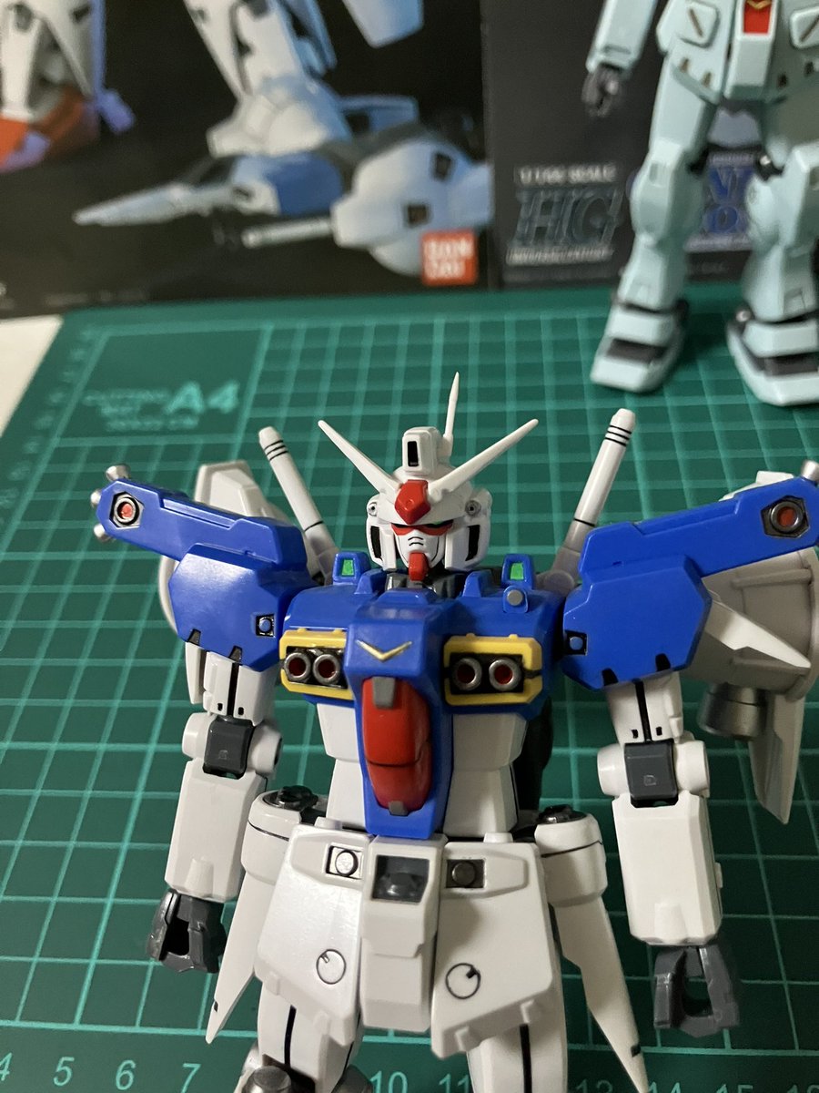 kaedamMk9753's tweet photo. GP01とジムカスタムの進捗

部分塗装とスミ入れが終わったので今週はここまで！
来週はデカール貼ってトップコートしたいなー🤔

#ガンプラ #プラモデルライフ 
#ガンプラ好きな人たちと繋がりたい https://t.co/G05xcxwpED