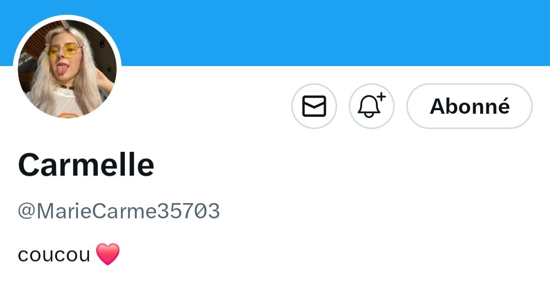 Aller la voir elle est sublime, charmante, très gentille et très doué 🥰🥰