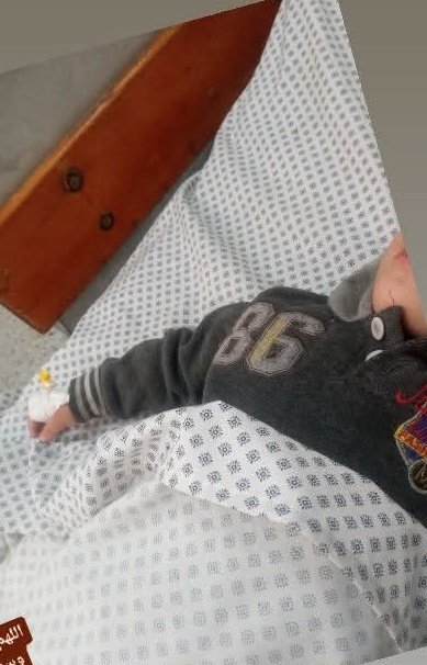 nesreenala22818's tweet photo. https://t.co/IAsxkwx252 Eid is coming, and my heart is aching with longing. I just want to see my kids happy with new clothes like everyone else. Please help me. My child Sarah needs medicine. She is sick. The price of her medicine is $50 😭💔🙏💊 https://t.co/i9JcGLLdFb