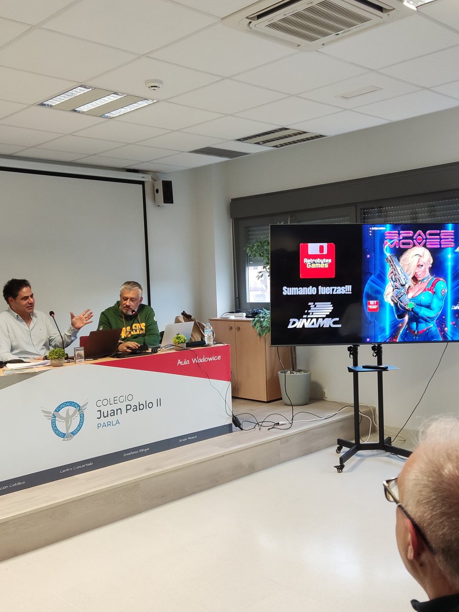 José A. Martín Tello tweet media