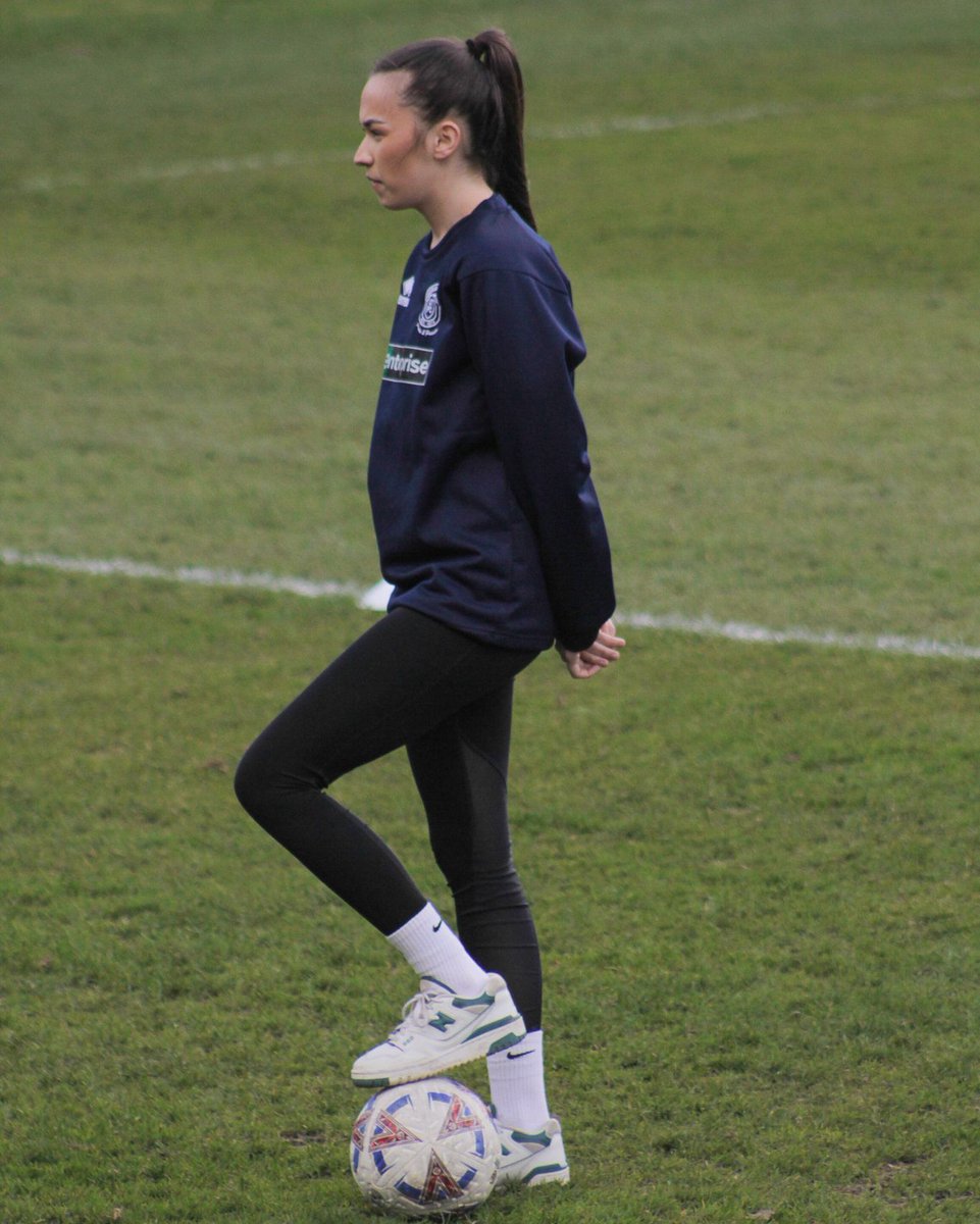 Chippenham Town FC tweet media