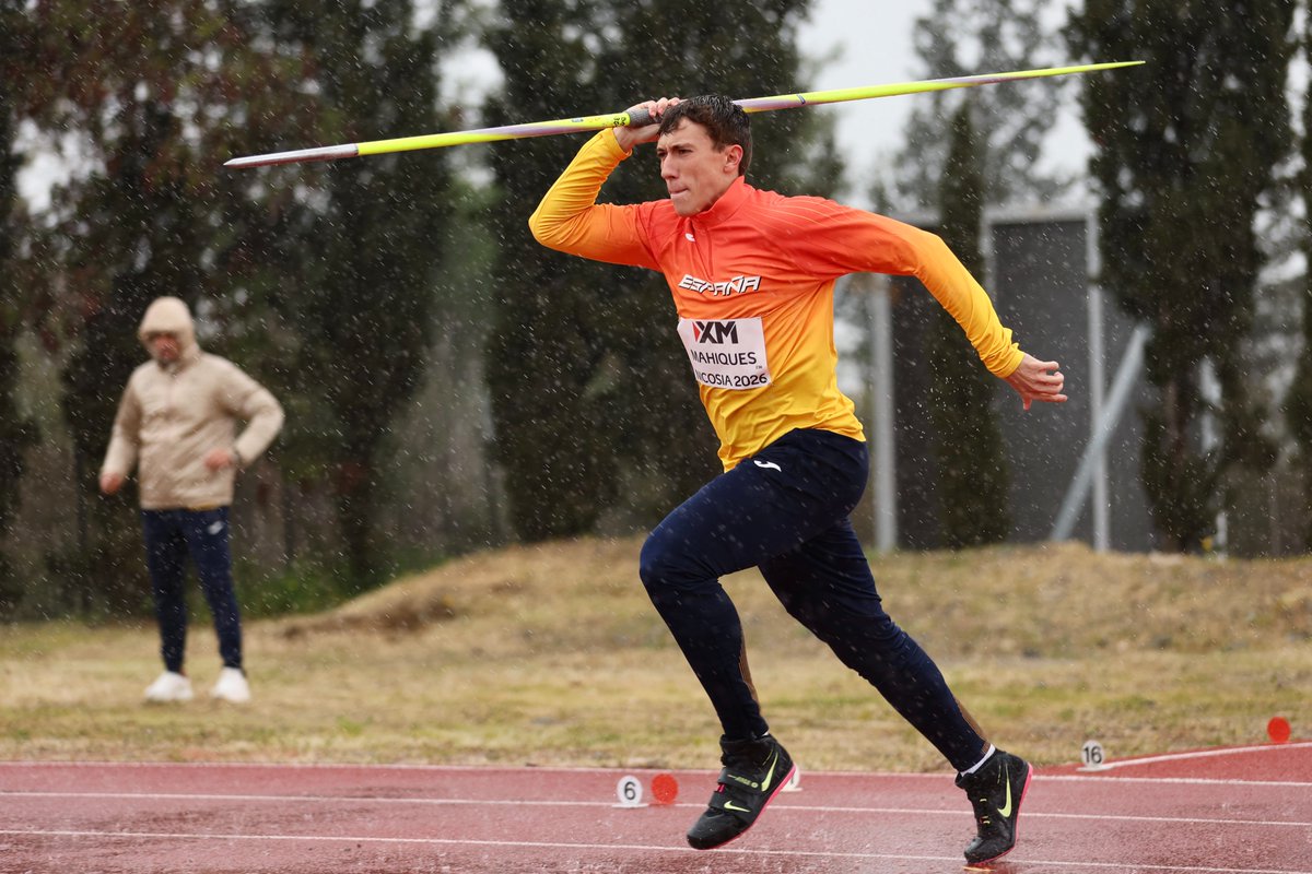 atletismoRFEA's tweet photo. 𝐄𝐬𝐭𝐞 𝐜𝐡𝐢𝐜𝐨 𝐞𝐬 𝐮𝐧𝐚 𝐣𝐨𝐲𝐚, 𝐝𝐞 𝐦𝐞𝐝𝐚𝐥𝐥𝐚 𝐞𝐧 𝐦𝐞𝐝𝐚𝐥𝐥𝐚

Rafael Mahiques logra el bronce en jabalina en la Copa de Europa de lanzamientos en su estreno en la nueva categoría sub23

📏7⃣7⃣.3⃣1⃣ m

📊 https://t.co/ptAkKPzyfz
📺 https://t.co/OBiPoWmGGD

#EspañaAtletismo #PasiónPorCompetir