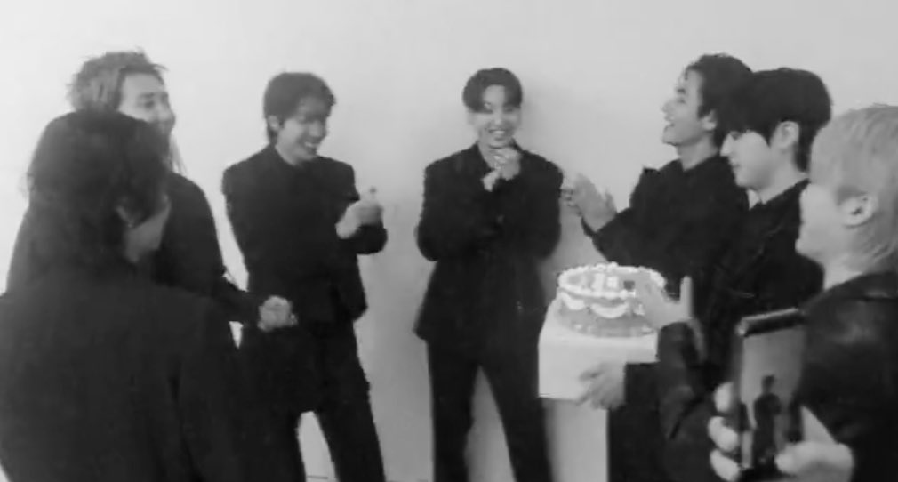 everythingoes ⊙⊝⊜ tweet media