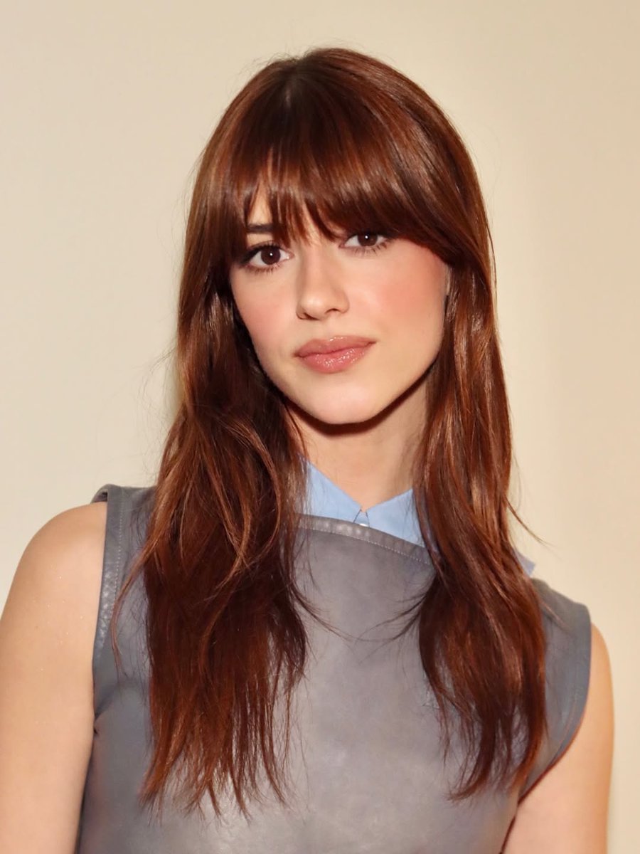 Daisy Edgar-Jones Updates tweet media