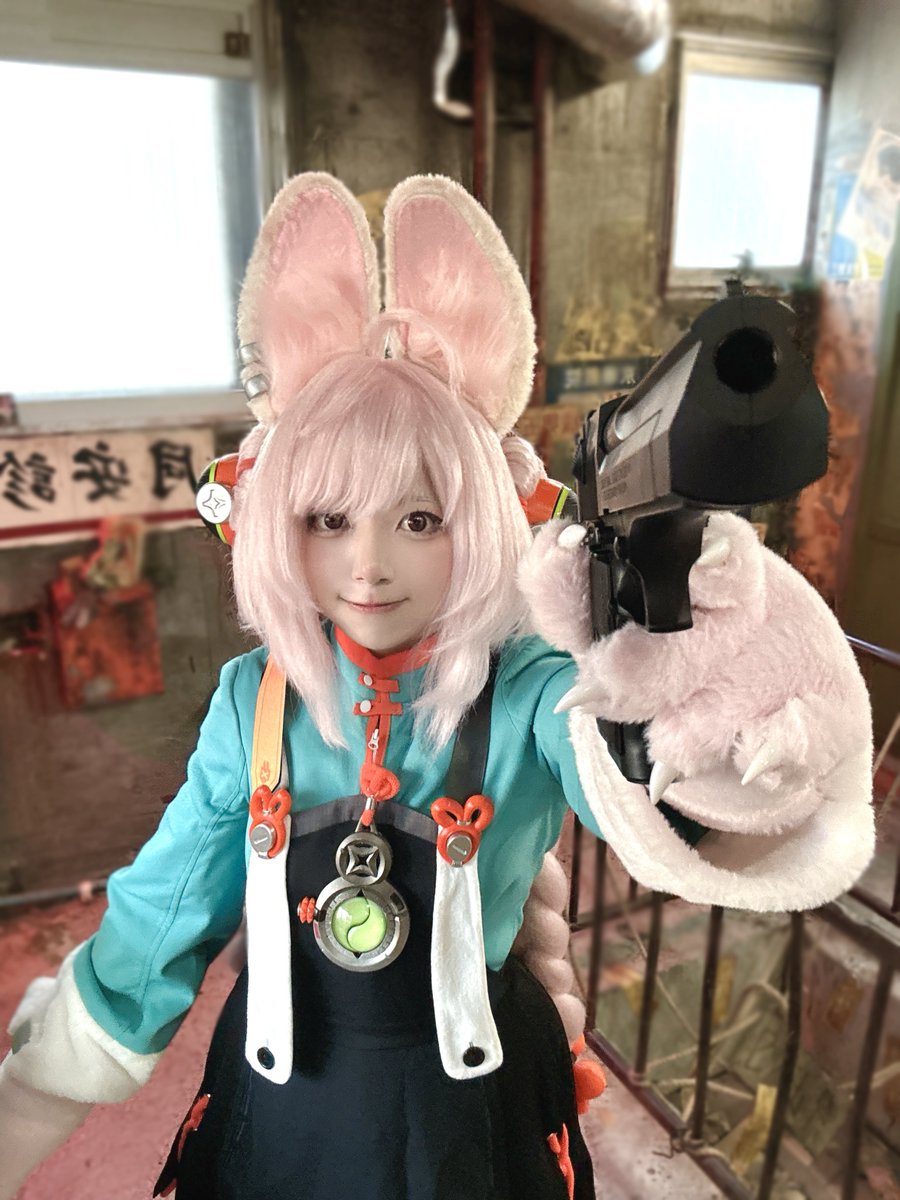 ごちゅです RT @ChizuCheese8: pov: your labubu found a gun ‼️