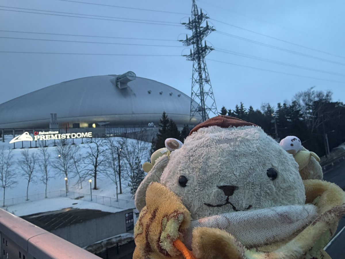 U・ω・Ｕ『プリン、いえから27じかんかけて、さっぽろドームきたプリーーーーーーーーーーっ🏟️‼️‼️‼️‼️‼️』
#北海道
#札幌
#札幌ドーム
#大和ハウスプレミストドーム
#嵐
#WeareARASHI
