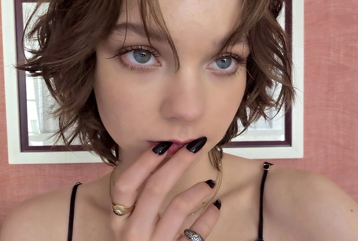 emmawolfzz's tweet photo. My favorite eyes. ✨ https://t.co/js8h5CNnoc