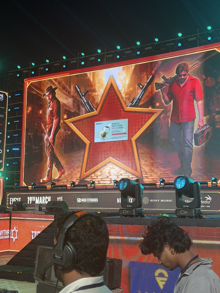 TV9Telugu's tweet image. 🚨 LIVE | Ustaad Bhagat Singh Pre-Release Event

Power Star Pawan Kalyan fans’ celebrations reach the next level at the grand pre-release event of Ustaad Bhagat Singh! 🔥

Watch the LIVE event here!
youtu.be/42IF-7MKI5w

#UstaadBhagatSingh #PawanKalyan #DSP #TV9Live