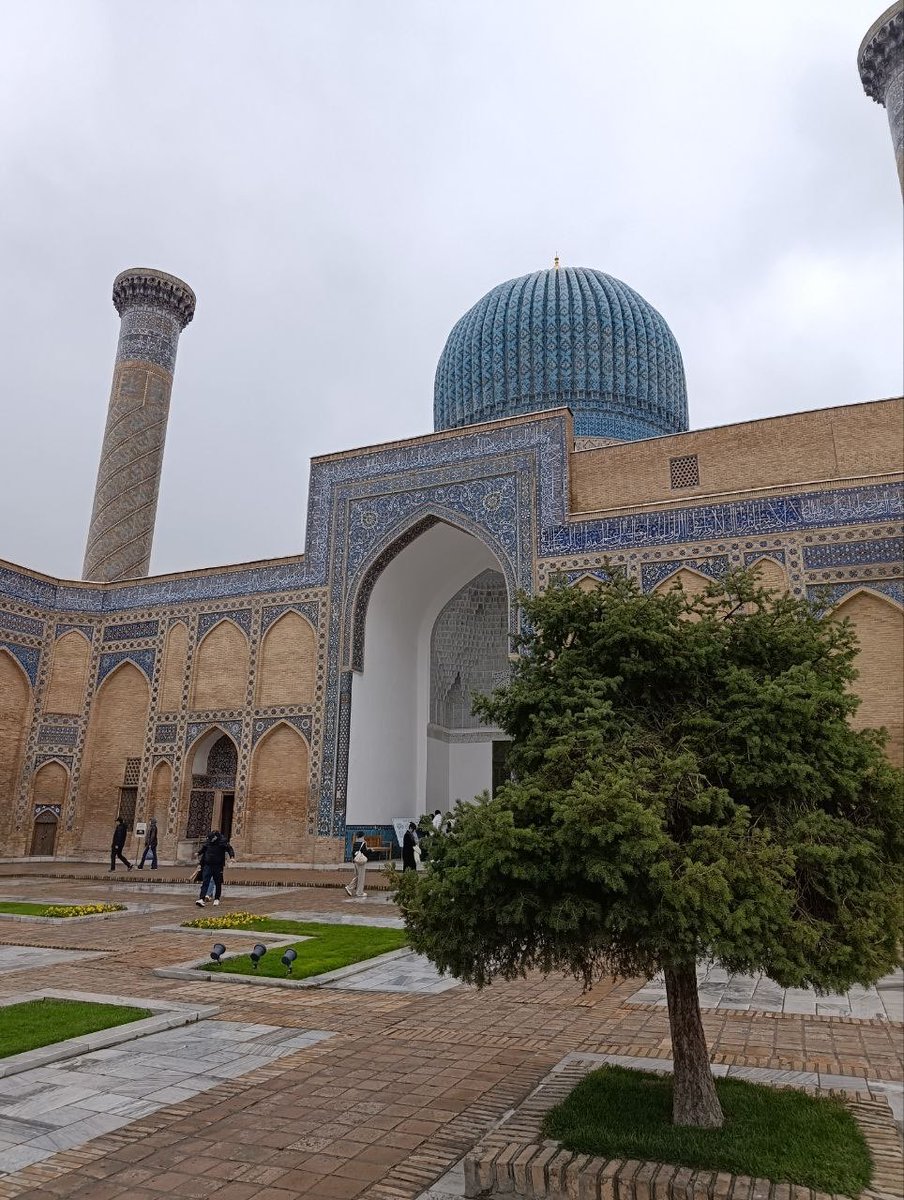 элегантное православие 💅 tweet media