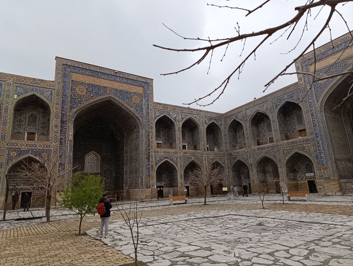 элегантное православие 💅 tweet media