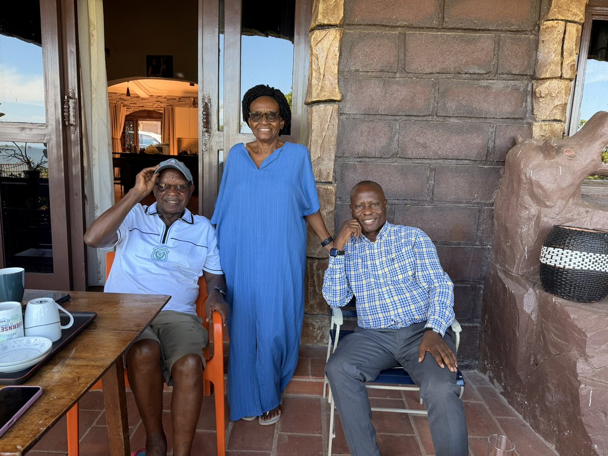AKasingye's tweet photo. The relaxation you need after a tough Saturday. #Garugaπ https://t.co/NL51Azrrwd