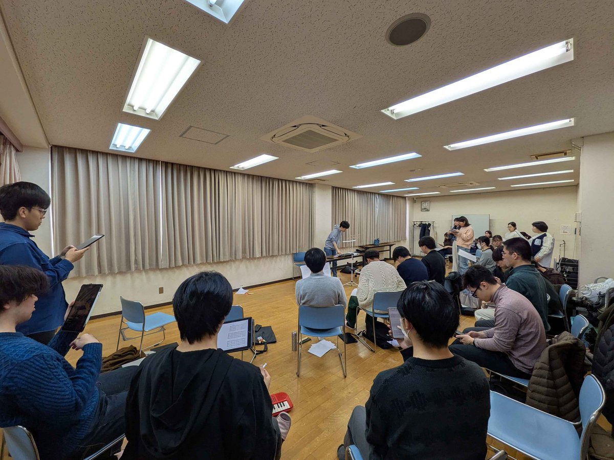 coro_forza's tweet photo. 【練習レポート3/7、3/15】
こんばんは♪Coro Forzaです
いよいよ今週末3/21（土）に迫りました2nd concertにむけ、2週連続の追い込み練習を終えました！
特に本日は計6時間半もの練習を行い、完成度もグンっと上がった有意義で体力を使った時間でした🔥
3/21、団員一同お待ちしております！ https://t.co/l1EW47Ihtp