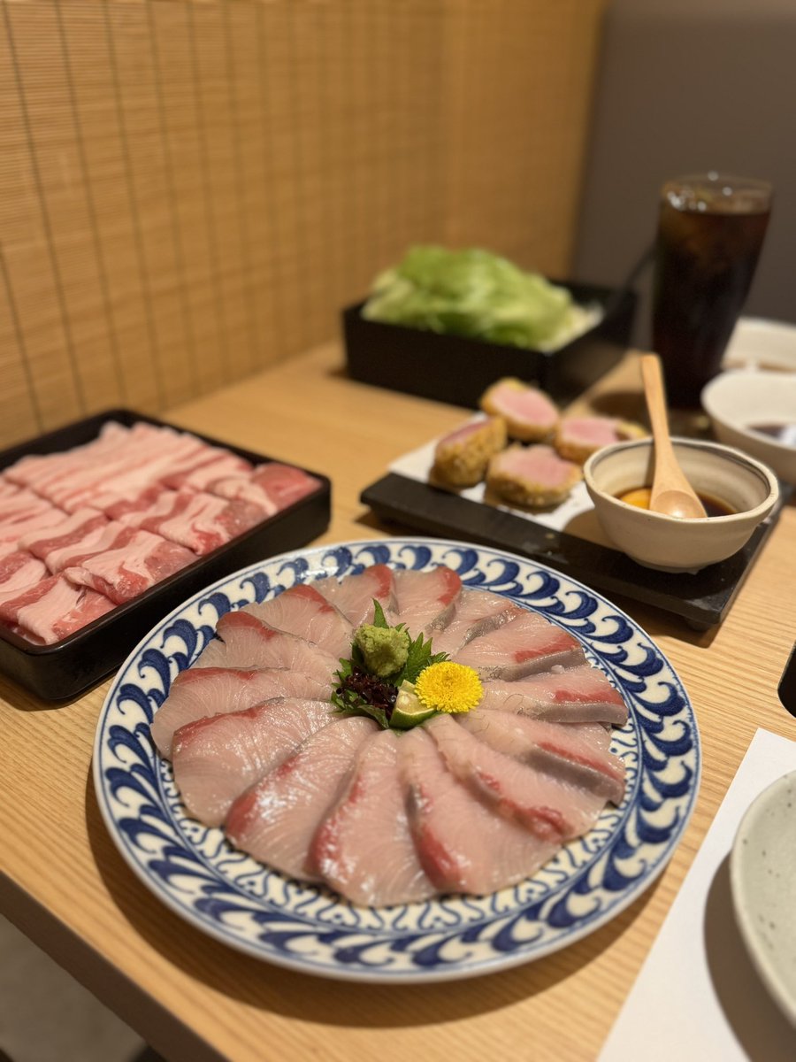 mofpome ْ tweet media