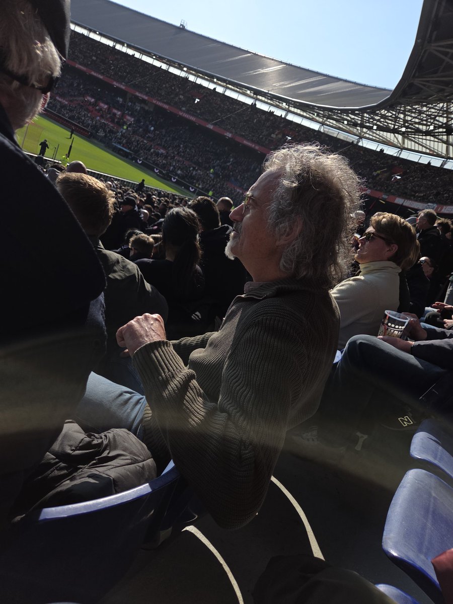 Einstein leeft.

#feyexc