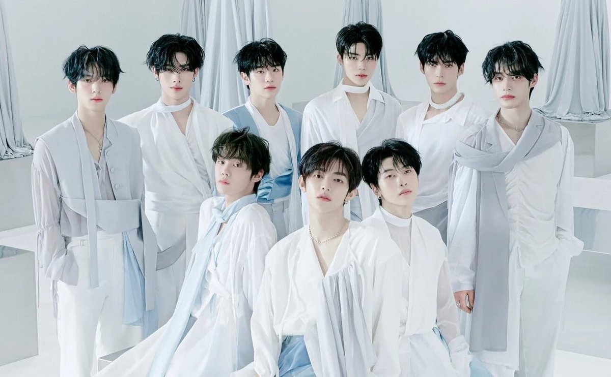 PopBase's tweet image. ZEROBASEONE members Zhang Hao, Ricky, Gyuvin, and Yujin have officially parted from the group following their temporary contract expiration.

Kim Ji-woong, Sung Han-bin, Seok Matthew, Kim Tae-rae, and Park Gun-wook will continue as a five-member group.