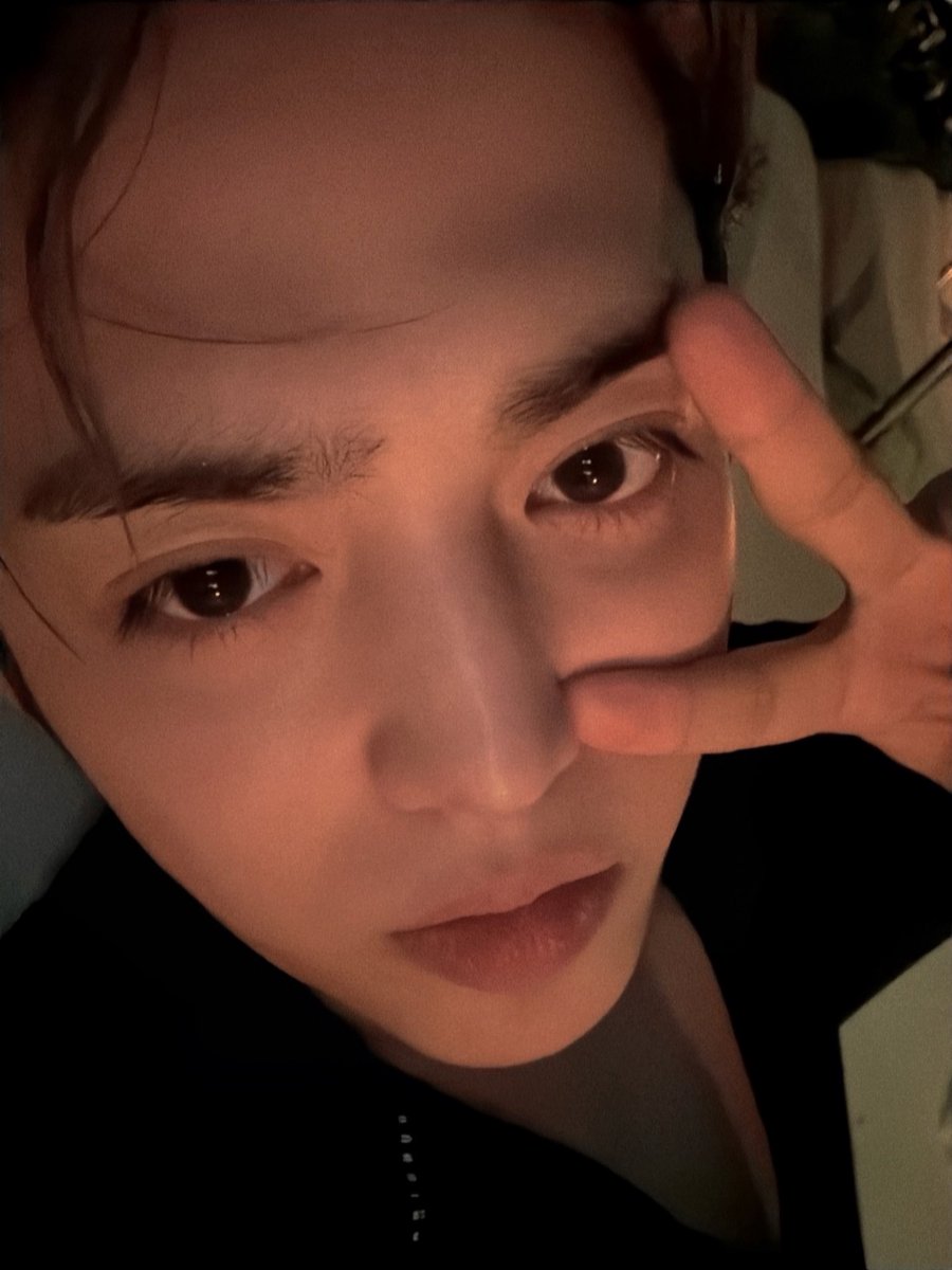 rest.맹두 tweet media