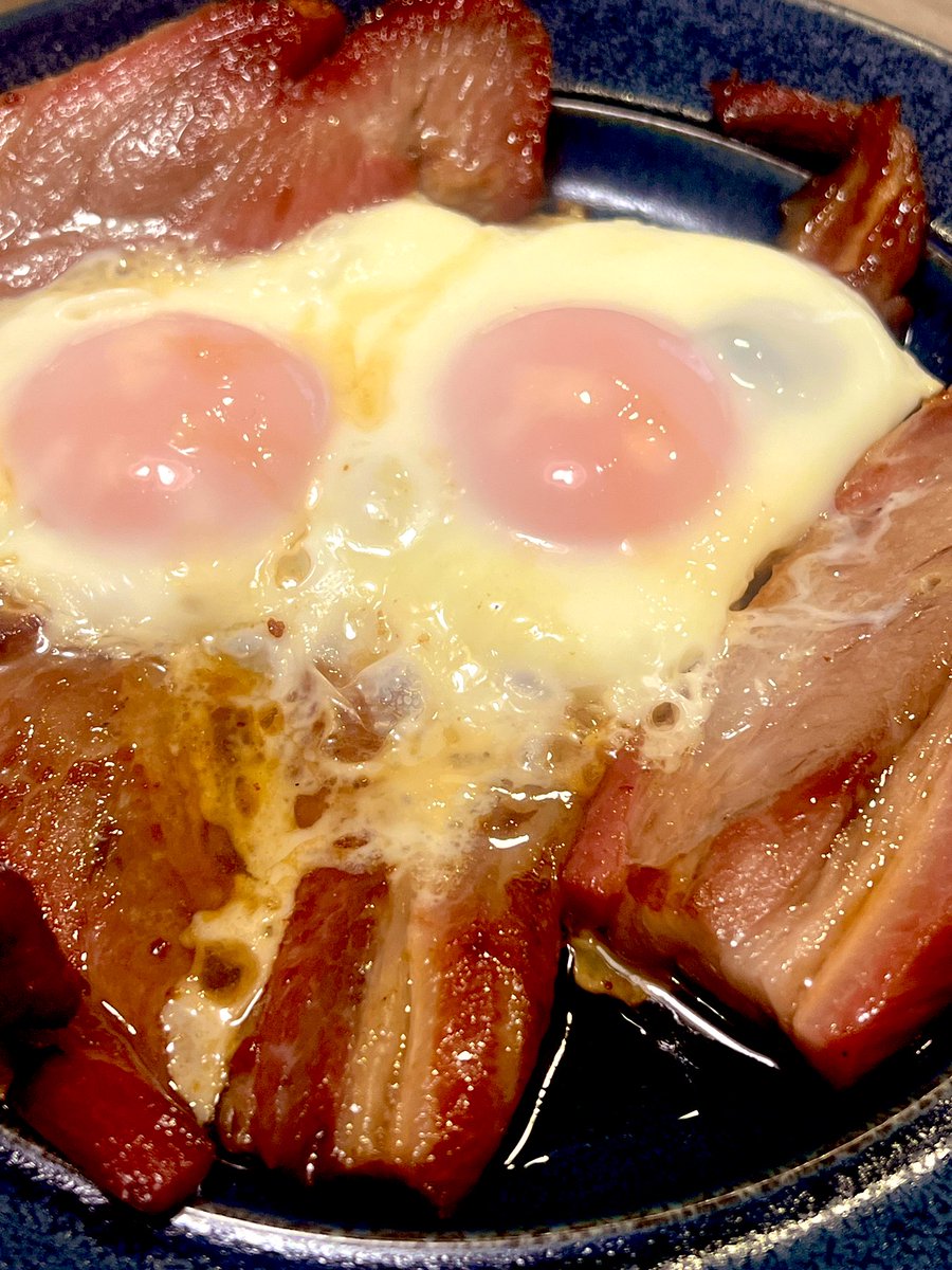 hare_to_ke's tweet photo. 町田の卵&amp;焼き豚
#町田 #守屋精肉店 #卵 https://t.co/nQTToSfyvp