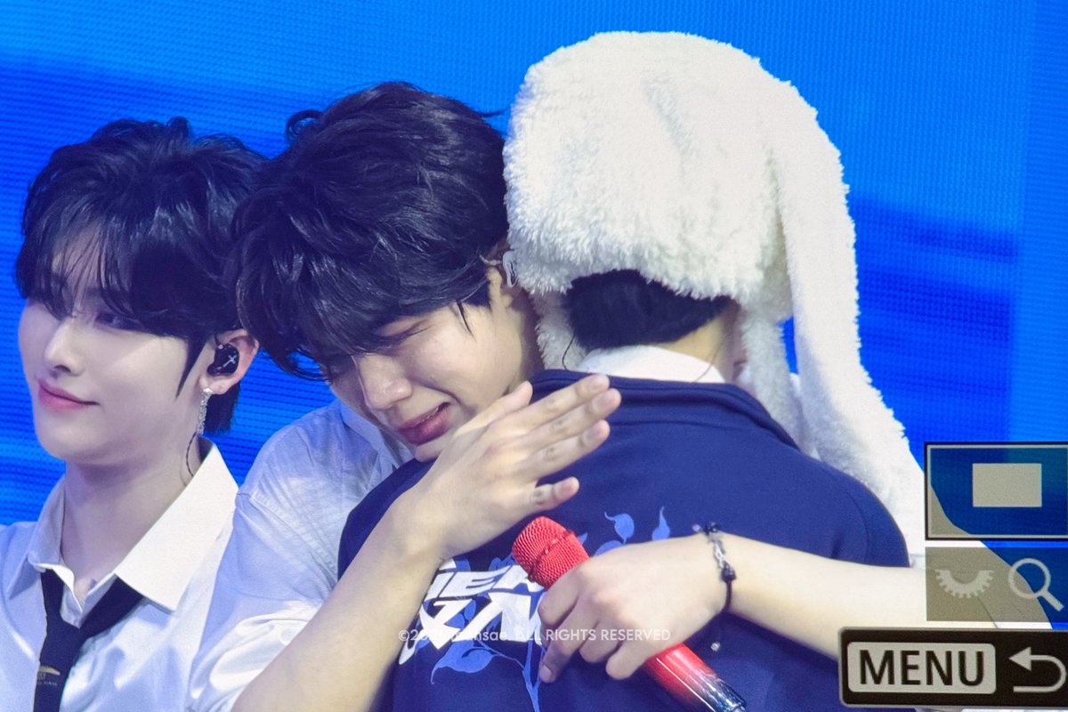 𝘮𝘢𝘯𝘴𝘢𝘦 tweet media